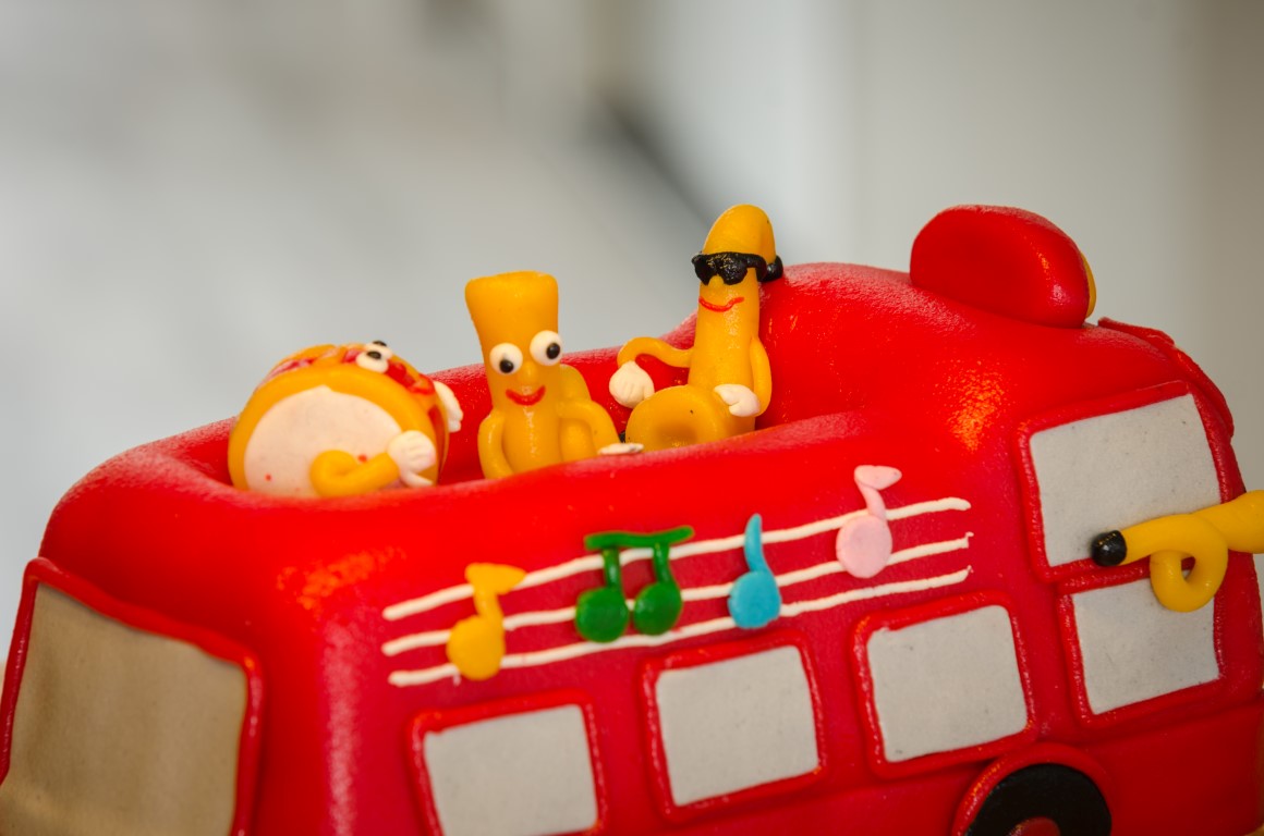 De wielen van de Bus